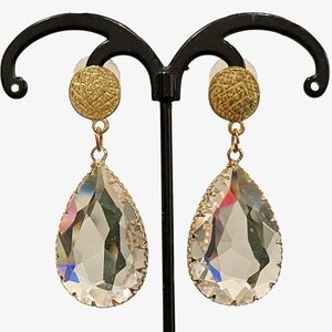 Elegant Gold and Crystal Drop Earrings